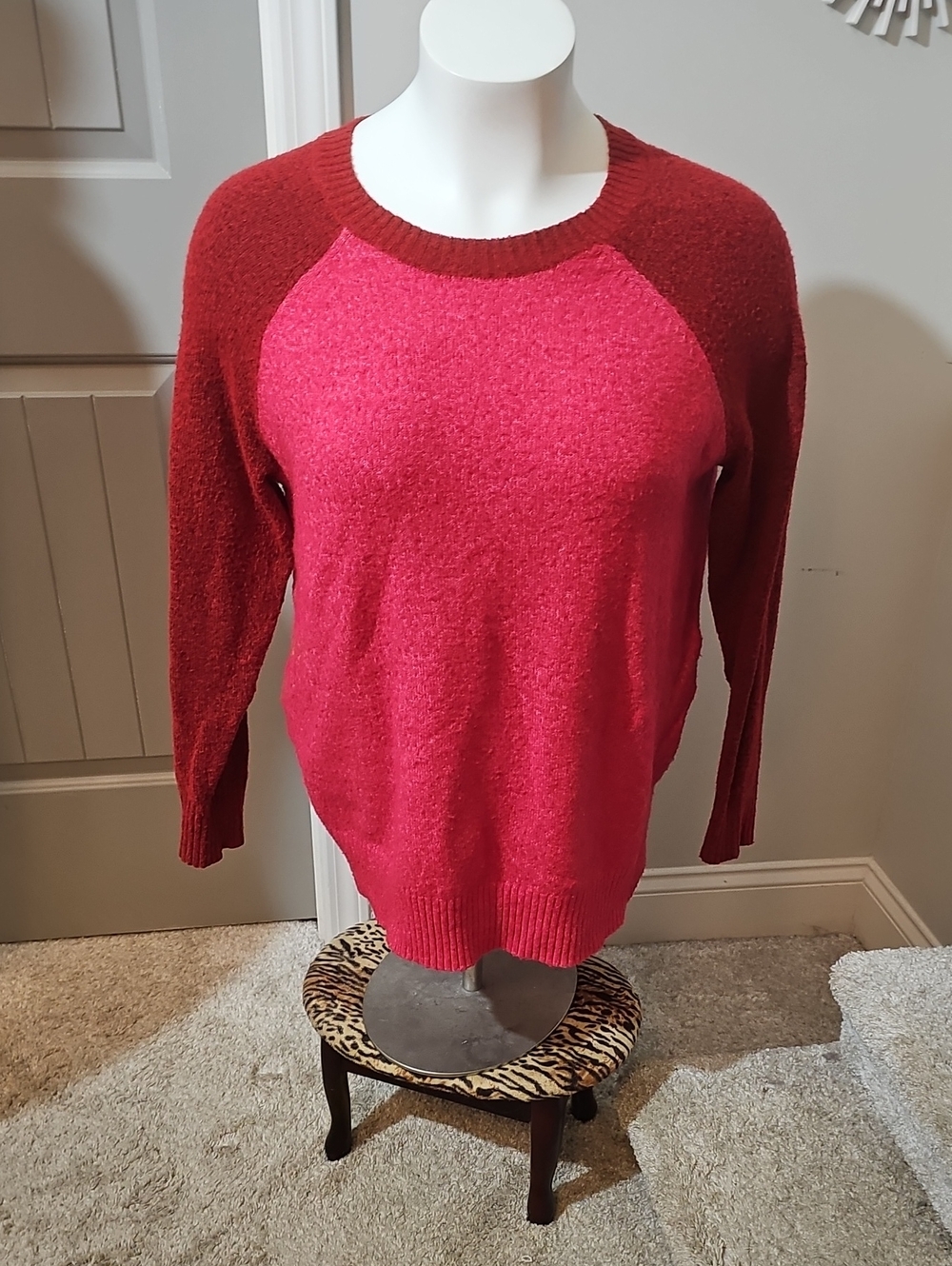 Torrid Two-Tone Vegan Cashmere Crewneck Sweater in Pink and Red